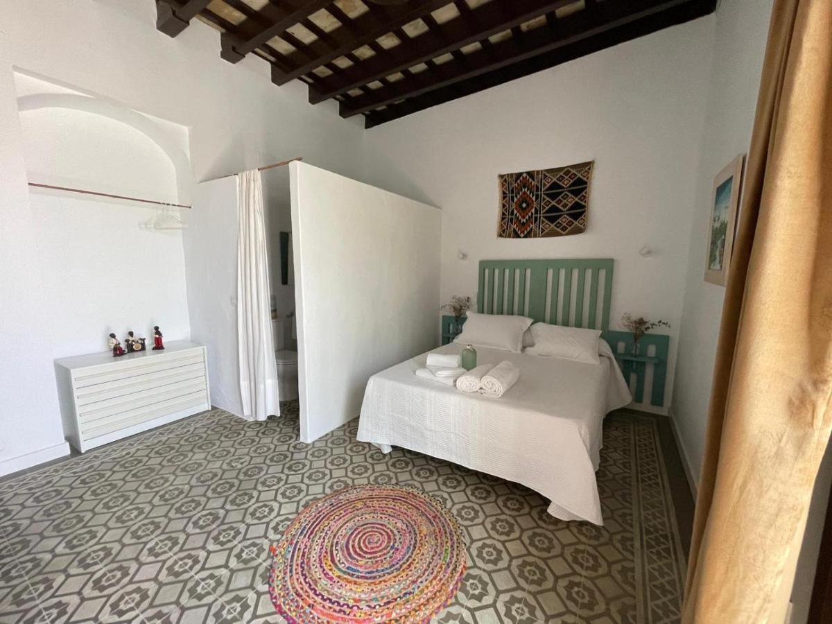 Dona Lola Rooms Conil De La Frontera Bagian luar foto